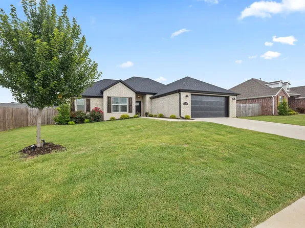 535 Goose Xing, Farmington, AR 72730