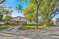 S Brandon Ave-S2810-001.jpg