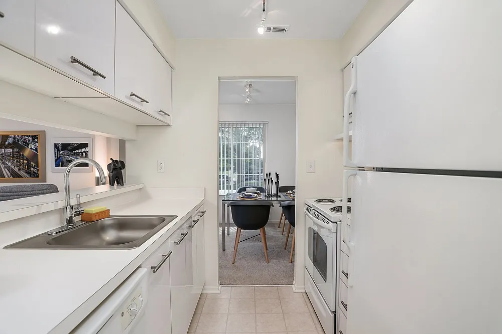 Saddle Creek Apartments — Photo 4