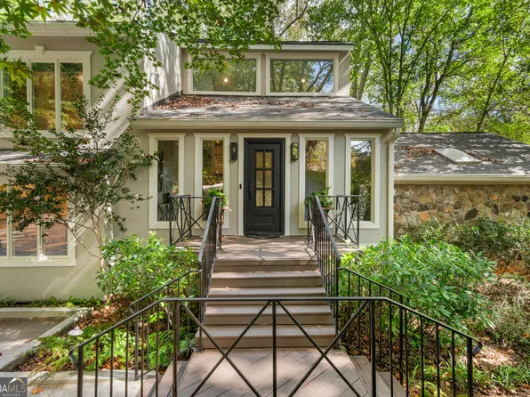 7315 Chattahoochee Bluff Dr, Sandy Springs, GA 30350