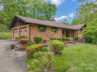 260 Woodland Dr, Marion, NC 28752
