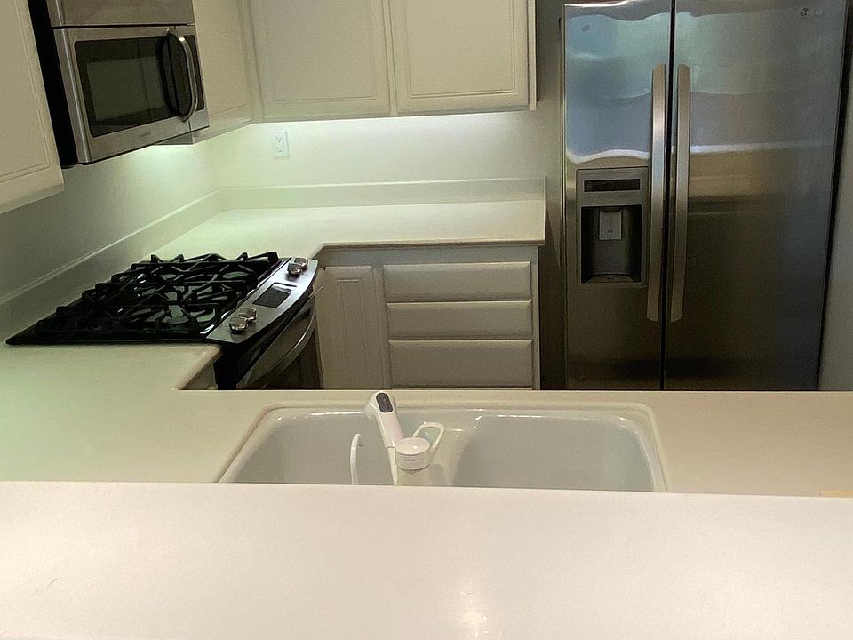 1st image of 230 Por La Mar Cir
