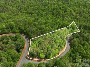 40 Larkhaven Dr, Nebo, NC 28761