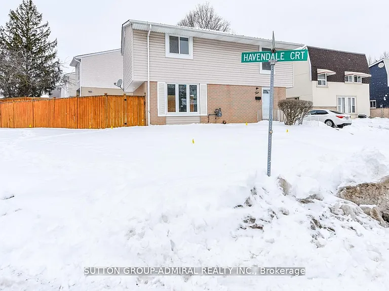 4 Hardcastle Ct — Photo 1