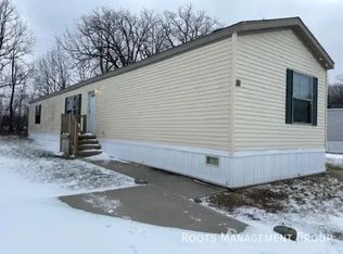11 Birch Crest Dr #11, Flint, MI 48504