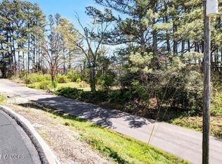 Appalachia Dr, Pigeon Forge, TN 37863