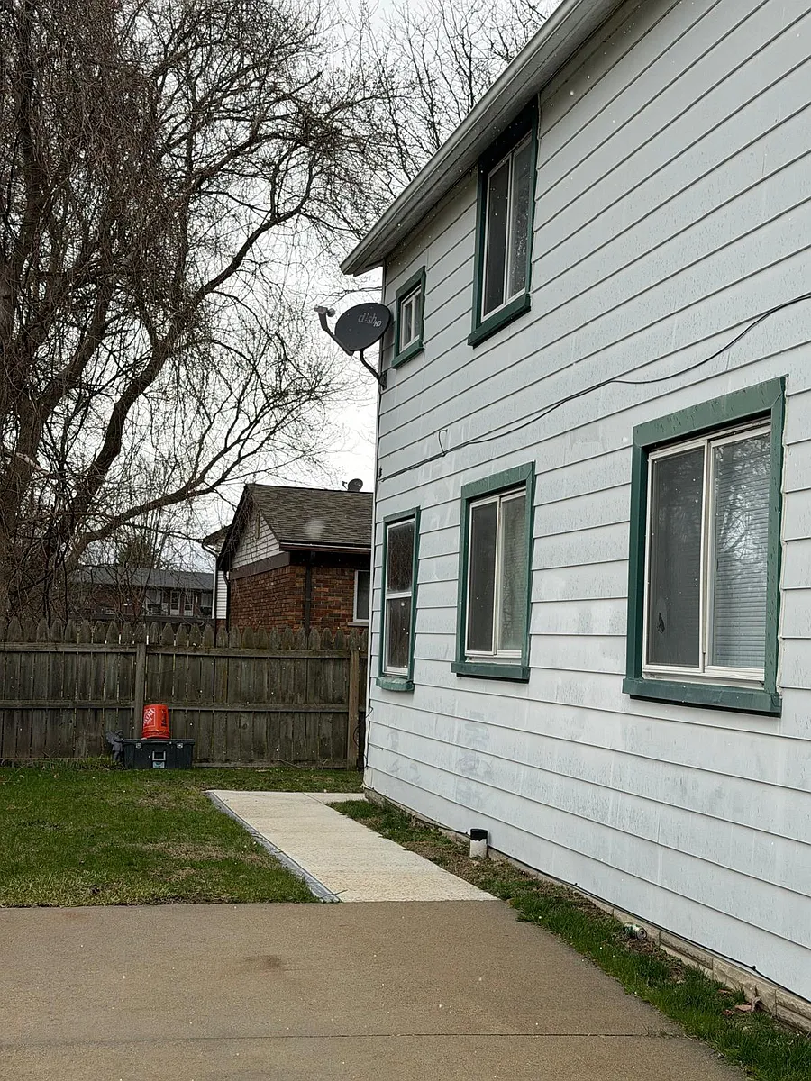 Building Photo - 444 S William St #2