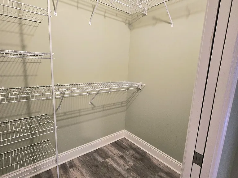 603 Diamonte Cir — Photo 12