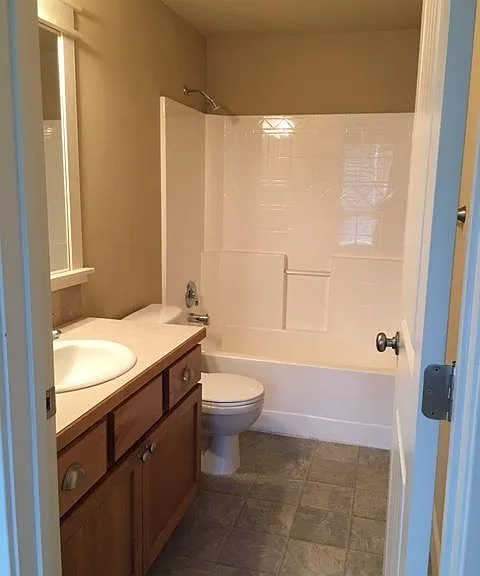 24440 Sparrow Rd — Photo 13