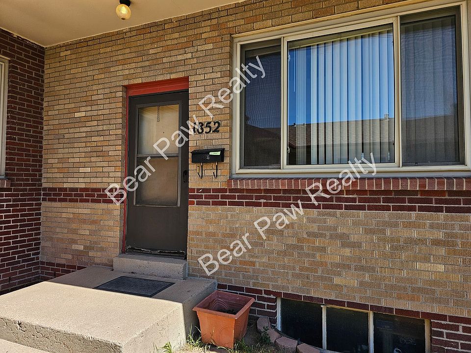 1st image of 185X Crook Ave #1852