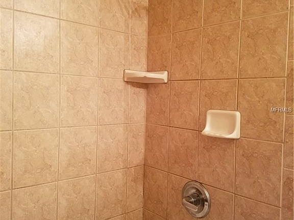 5th image of 2727 Aldine Cir