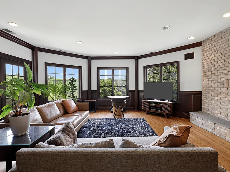 4 Fawn Ln — Photo 13