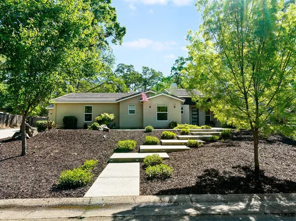 2777 Royal Park Dr, Cameron Park, CA 95682