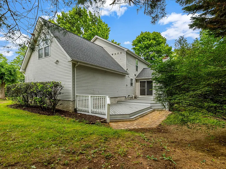 10929 Park Rd — Photo 49
