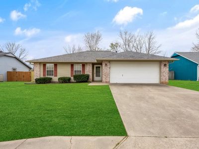 2704 W Easy St, Rogers, AR, 72756