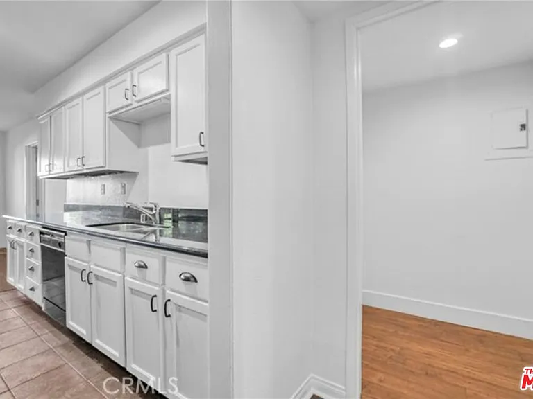 5003 Tilden Ave #109 — Photo 3
