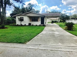 1403 N Crystal Ter, Plant City, FL 33563