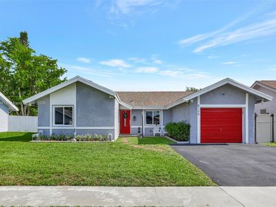 8109 SW 12th St, North Lauderdale, FL, 33068