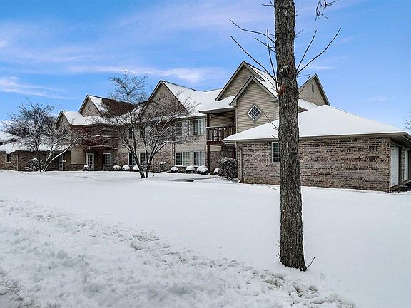 4th image of 211 W Oak Leaf Dr Unit It