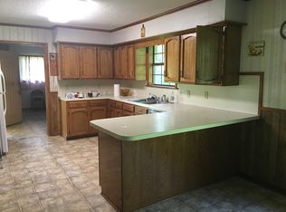 17350 Bud McMorris Rd, Livingston, LA 70754