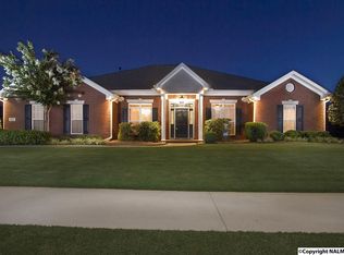 102 Galt Ln, Madison, AL 35758