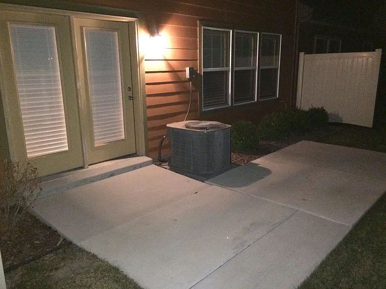 825 W Jordan Oaks Ct — Photo 56