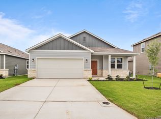 2141 Maestro Dr, Seguin, TX 78155