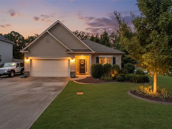 100 Amherst Way, Easley, SC 29642