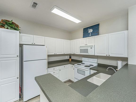 4th image of 130 River Landing Dr Unit 2215