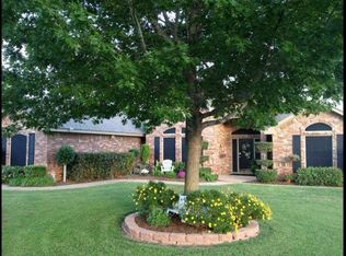 2729 Burl Ln, Lorena, TX 76655