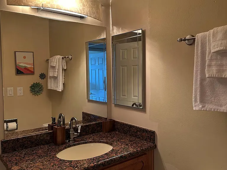7501 E Minnezona Ave — Photo 18