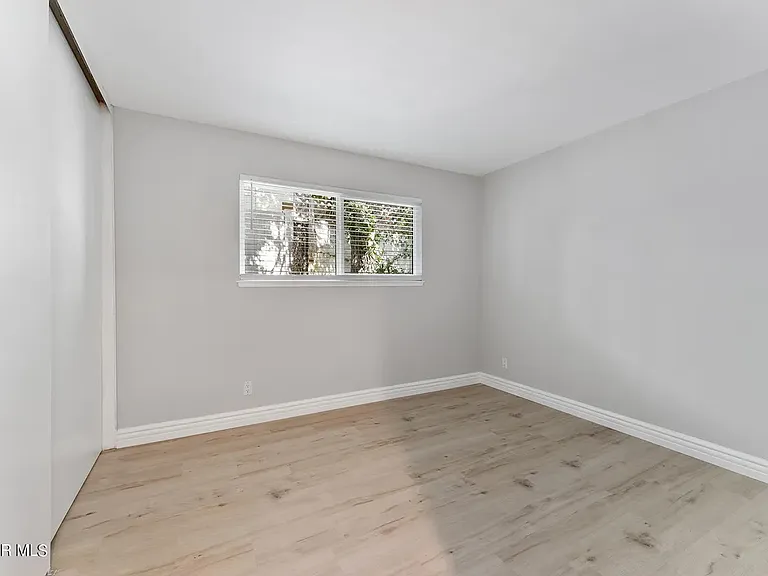 29404 Greengrass Ct — Photo 13