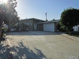 2nd image of 13551 Yosemite Dr