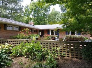1608 Courtland Rd, Alexandria, VA 22306