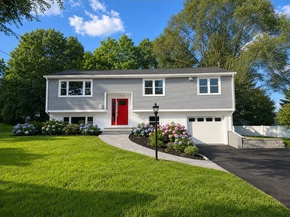 193 Charles Cir, Stoughton, MA 02072