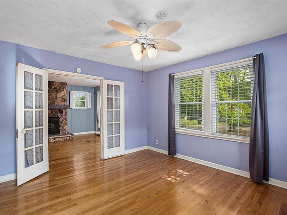 5th image of 6506 Bradley Ave