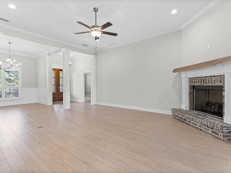 3779 Stafford Blvd — Photo 4