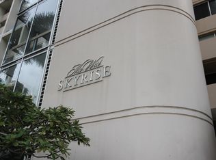 555 University Ave APT 102, Honolulu, HI 96826