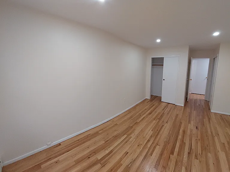1307 Harding Ave #3D — Photo 12