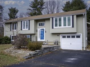 135 Skyline Dr, South Windsor, CT 06074