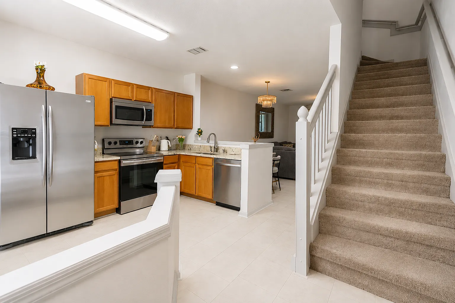 2 bed, 2.5 bath, 1078 sqft, $1,850 — Photo 2