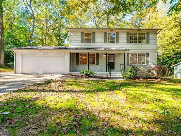 33 Old Farm Rd, Marietta, GA 30068