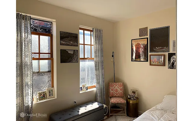 Rented by Douglas Elliman | media 19