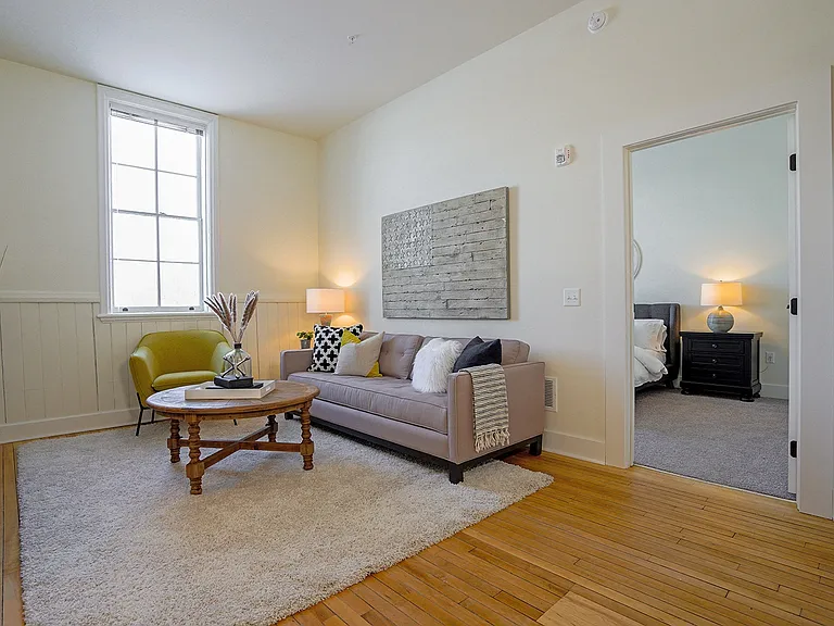 Upper Post Flats — Photo 7