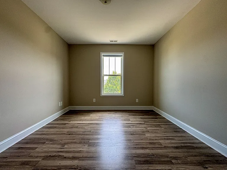 296 Sedgefield Dr — Photo 20