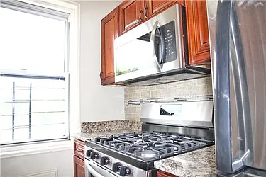 Rented by Weichert Manhattan Midtown