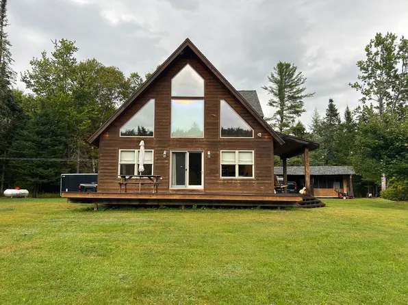 75 Chapel Hill Road, Wentworths Location, NH 03579