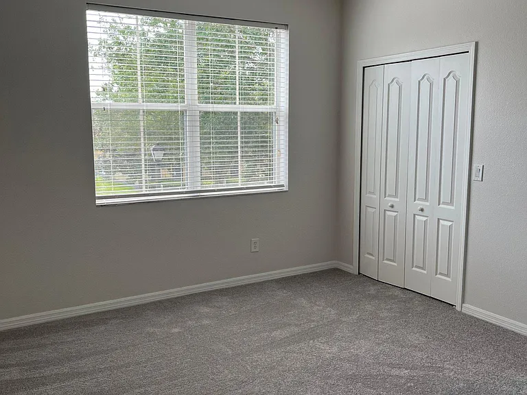 208 Deepcove Rd — Photo 17