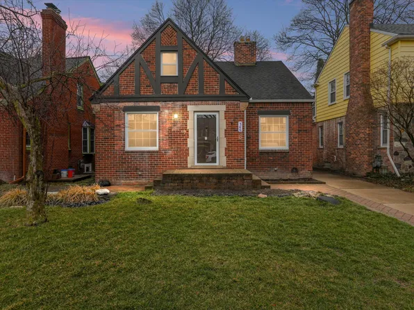 546 N Rosevere St, Dearborn, MI 48128