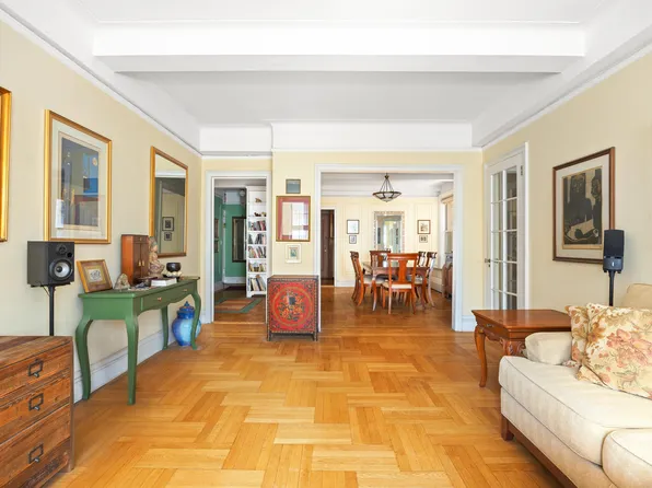 639 West End Avenue 3B image 3 of 13